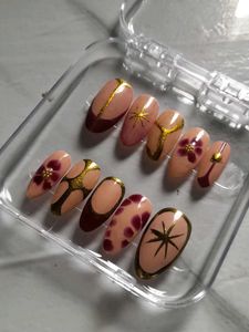 Press-On Nail Set