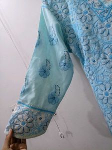 Chikenkari Kurta