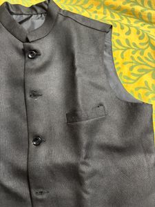 Stylish Black Waistcoat