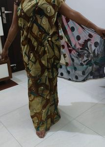Women Saree With Blouse