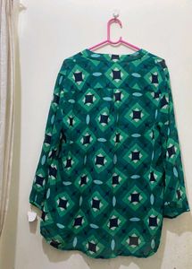 banana republic top till 42