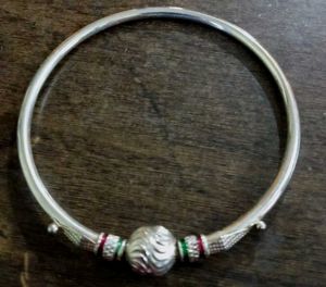 stainless steel coated bracelet with bead