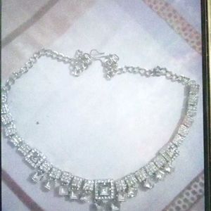 Sparkly Rhinestone Necklace