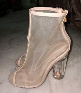 Luxurious Nude Y2k Heels/Size 5/37