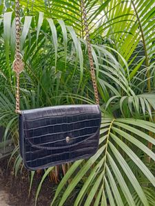 Sling Bag