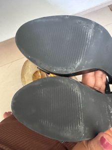 W- Black Heels