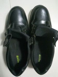 liberty Force 10 black school.shoes