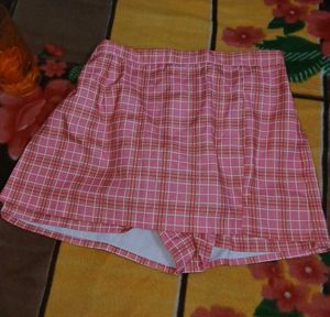 A Cute Girly Skirt 🩷