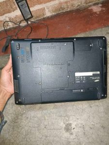Samsung R418 Laptop (Direct Power / For Spares)