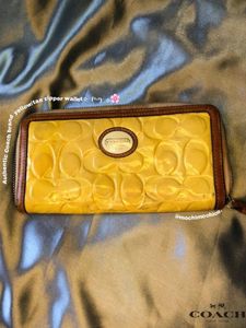 Authentic Coach Vintage Wallet