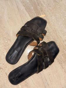 Black Classy Flats