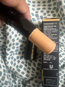 Lakme Foundation Concealer Stick- Neutral Medium