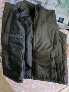 Sleeveless Rain Jacket Puffer Vest