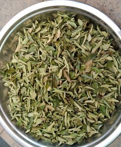 dry Curry Leaves