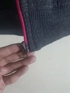 Combo Sweater And FACE WASH