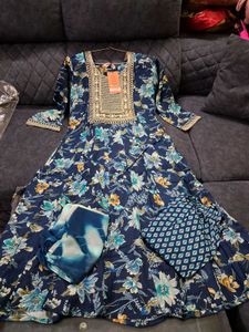 Floral Kurta Set L Size