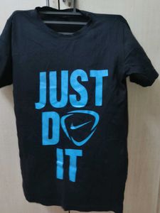 Just Do It Graphic Tee