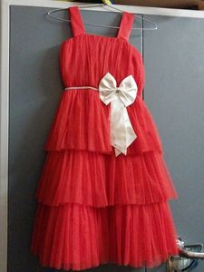 Red Frock Girls