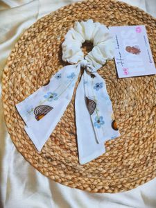Scarf Tail Scrunchies