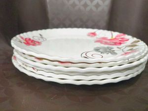 Floral Patterned Dinner Plates - Set of 6