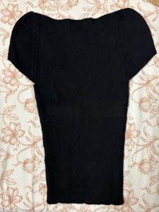 H&amp;M Black Ribbed Knit Top