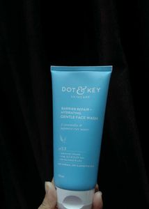 Dot & Key Gentle Face Wash