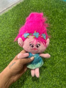 Dreamworks Trolls Poppy Hug 'N Plush Small 8" inch