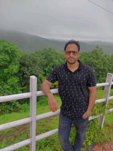 Stylish 🕶️ 😎 🆕 550 for 2 sunglasses