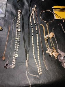 1 Piece Necklace With One Freebie