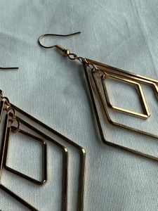 Gorgeous Western Golden earrings