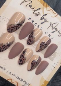 Presson Nails