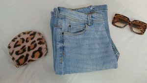 light Blue denim jeans 👖