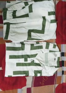 New/Unused Stylish Cord Set