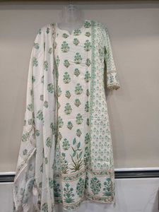 cotton jaipuri print kurta and Dupatta