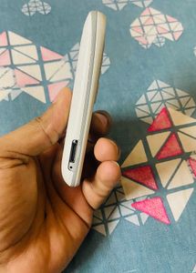 Samsung Guru