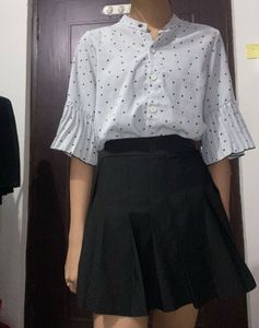 Flared Hand Top