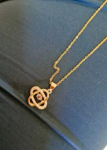 Elegant Gold Necklace