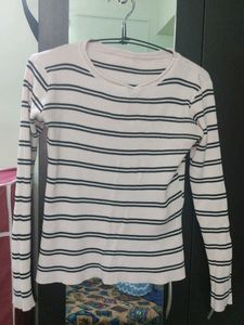 Black And White Top