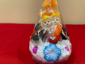 Beautiful Couple Candle