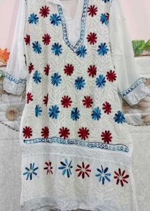 White Embroidered Kurta