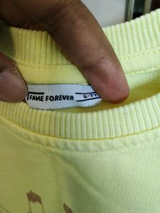Giraffe Fame Forever Sweatshirt For Girls