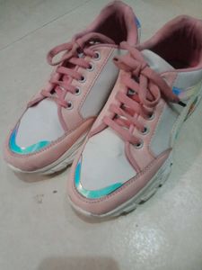 Pink  Shoes 👟For Girls