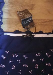 H&amp;M Ini Skirt