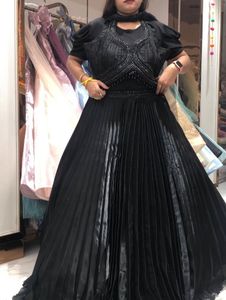 Elegant Black Crop Top With Skirt And Dupatta