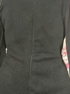 Chic Black Dress