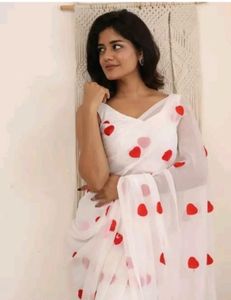 Elegant White Saree with Red Hearts