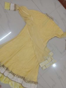 Elegant Yellow Embroidered Anarkali