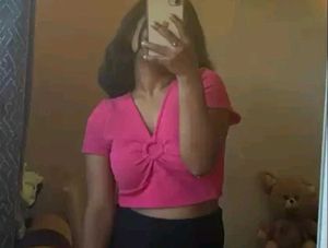 Bold Fuchsia Ring Detail Crop Top 🎀