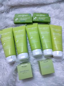 Dot And Key Facewash/Moisturizer/Serum
