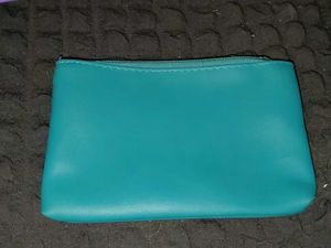 Smytten Teal Zip Pouch